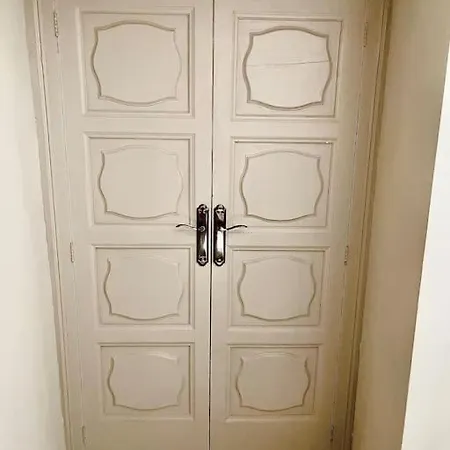 Huge Whole House Old Town بيت للعطل *