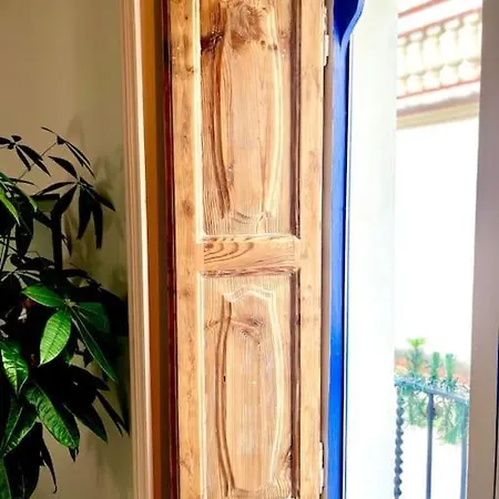 بيت للعطل Huge Whole House Old Town سيدجيس